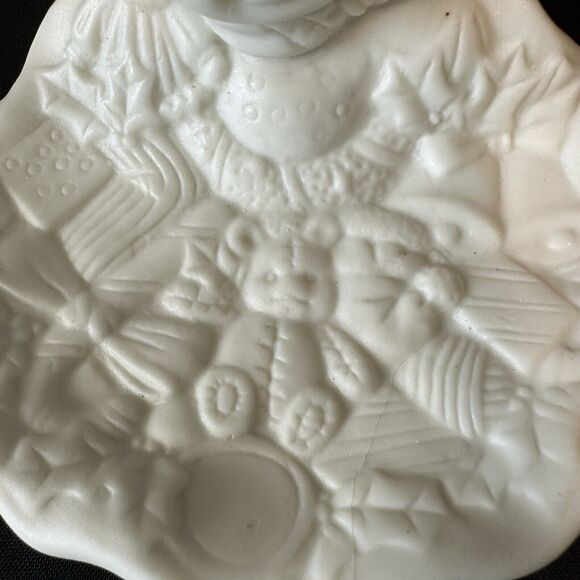 World Bazaar's Snowman Dish, White Ceramic Candy, Soap, Bowl Decor Frosty - Picture 3 of 12
